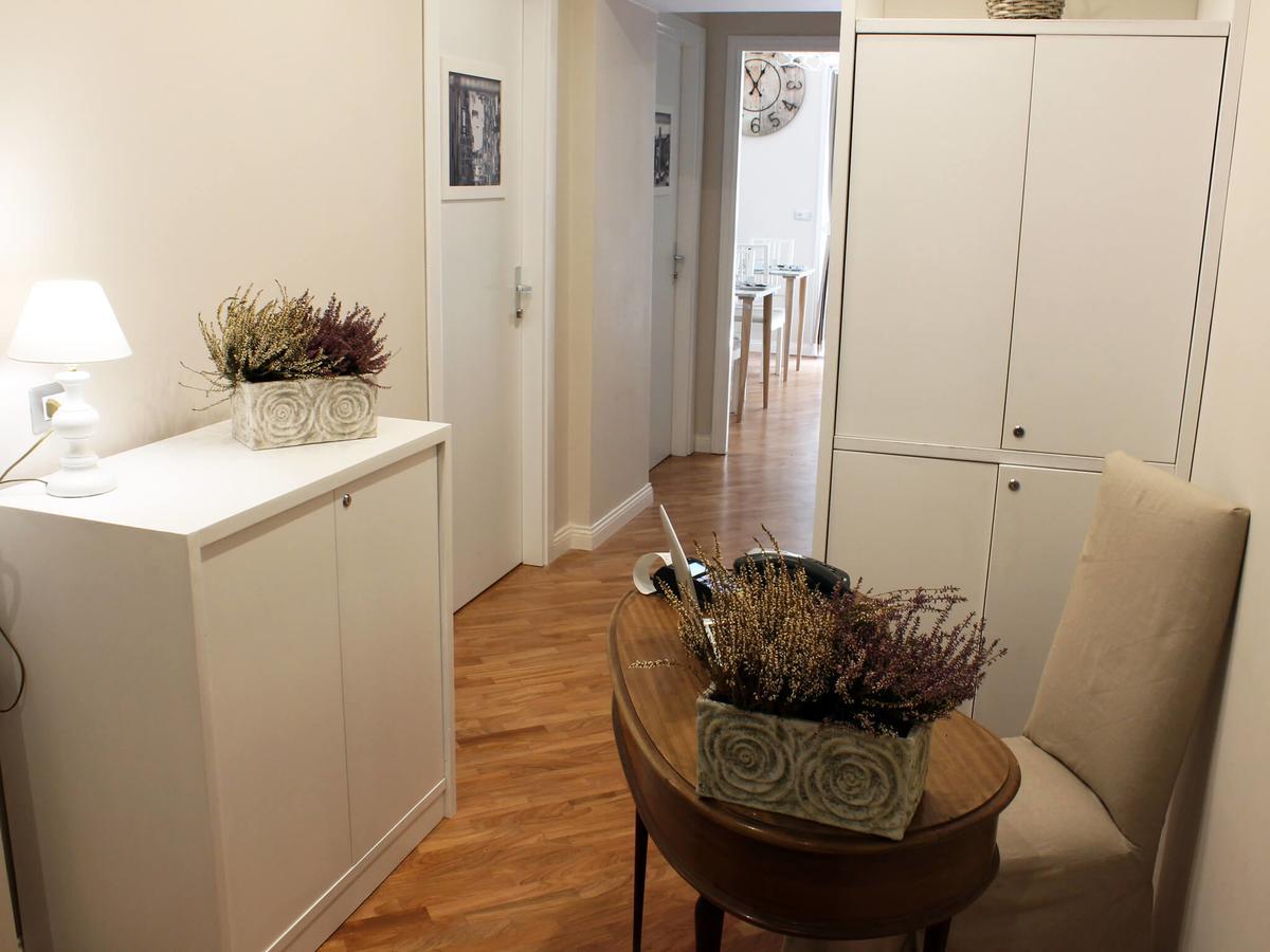 Grand Tour 4Rooms Napoli Dış mekan fotoğraf
